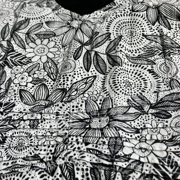 Healing Hands top - Picture 4 of 6